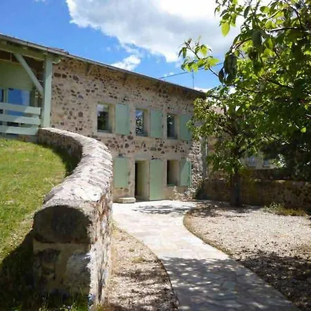 乡村民宿 Maison Spacieuse Avec Grande Cour Et Terrasse, Parfait Pour Familles, Proche St-paulien Et Allegre. - Fr-1-582-306 *